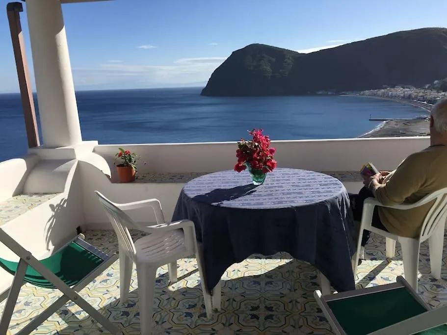 Casa Vacanze Vista Mare Mela B リーパリ アパート